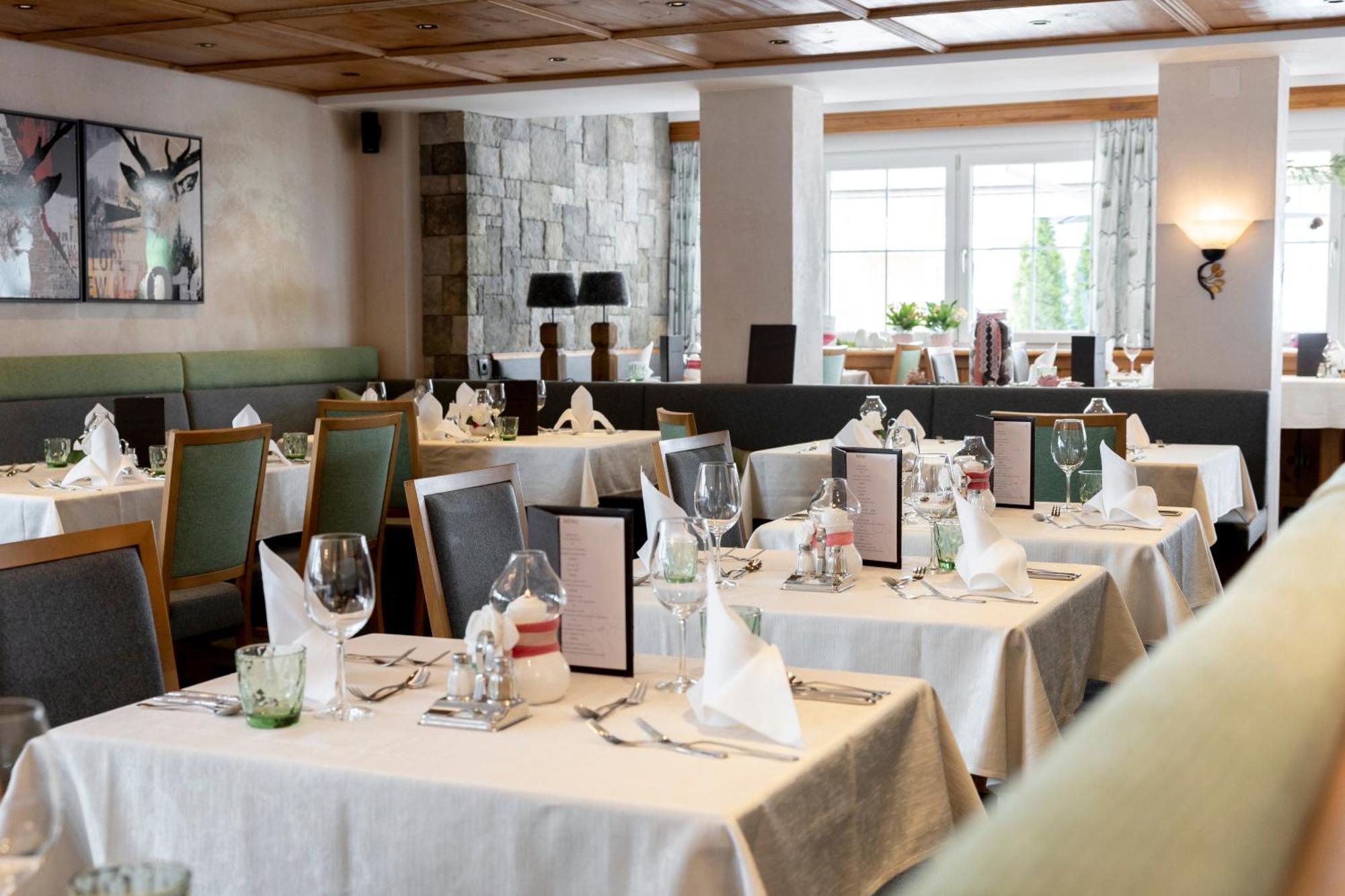Hotel Jaegerhof Ischgl Exterior photo
