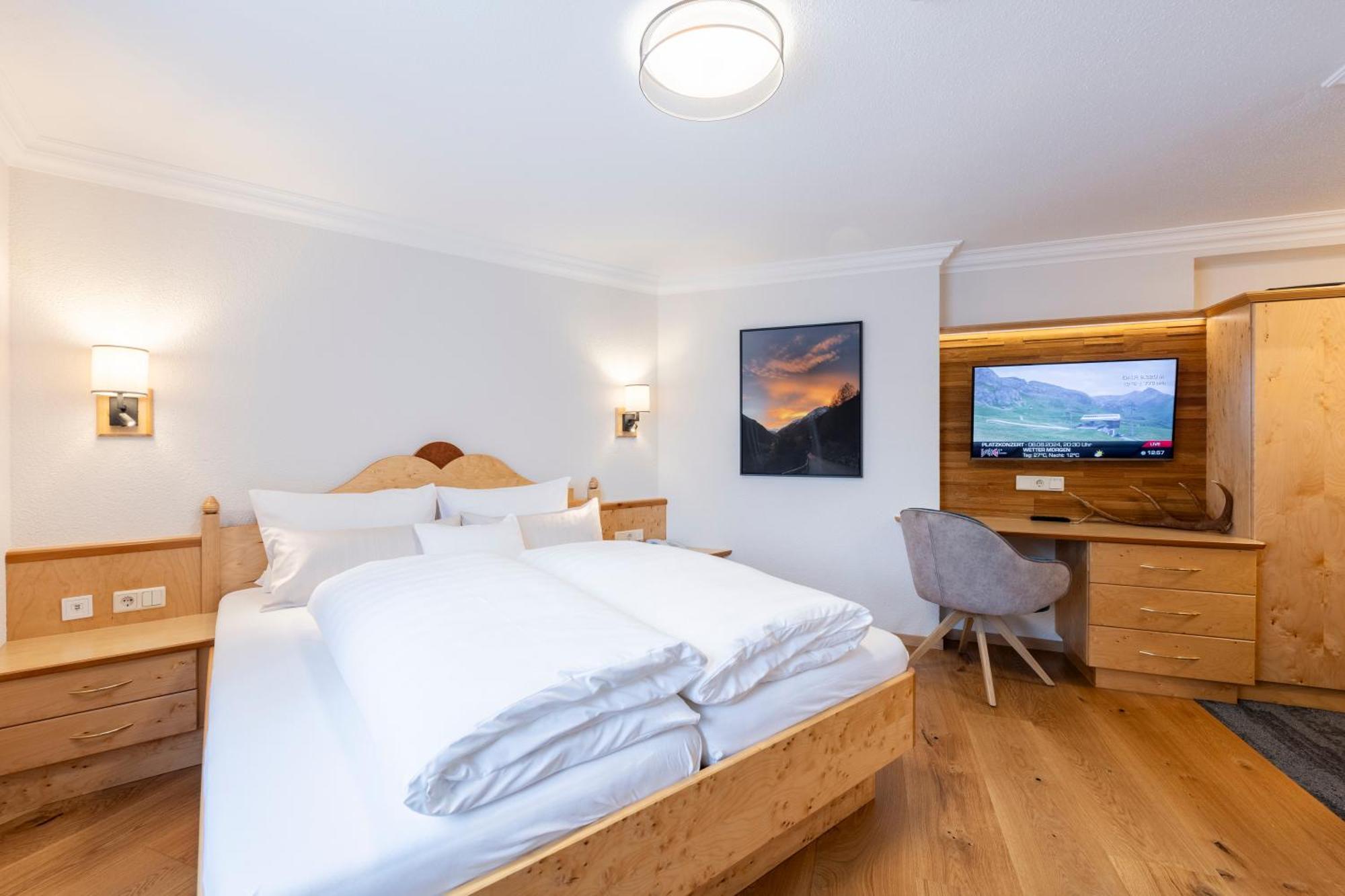 Hotel Jaegerhof Ischgl Exterior photo